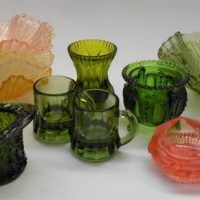 Small group lot assorted vintage glass incl Fenton, hat vase, retro style bowls, etc - Sold for $50 - 2019