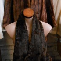 2 x vintage Furs - short brown Mink coat & fine Mink scarf with wide ends and tails - Sold for $43 - 2019