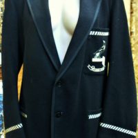 Vintage Collingwood Magpies officials blazer with 'Floreat Pica' slogan & embroidered magpie stitched on breast pocket, original Solways tailors label - Sold for $50 - 2019