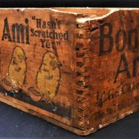 Late 1800s wooden Bon Ami (New York) shipping crate with text and image of chicks with eggshells - Sold for $43 - 2019