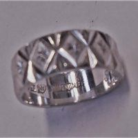 Vintage ladies 9ct white gold band - all over bright cut - inside marked 9ct My Valentine 568 - 45grms - Sold for $81 - 2019