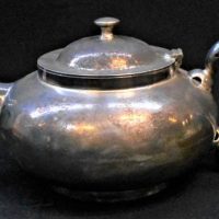 Vintage Robur, The Perfect Teapot complete with infuser, marked to base - Sold for $75 - 2019