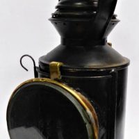 Vintage Railway guardssignalman oil lamp with rotating coloured lenses - Sold for $99 - 2019