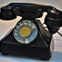 1930s Black Bakelite Pyramid Phone - Sold for $99 - 2019
