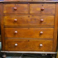 Victorian cedar chest of drawers - 5 drawers - Sold for $99 - 2019
