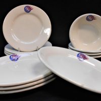 12-x-Pieces-Vintage-AUSTRALIAN-NATIONAL-AIRWAYS-Vitrified-Airline-Dinner-ware-4-x-small-bowls-4-x-tea-plates-4-x-oval-shaped-dishes-all-w-Red-Sold-for-35-2019