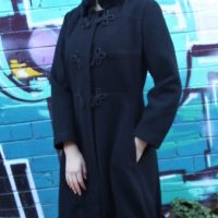 1950s-Ladies-black-SOLO-pure-wool-fitted-black-coat-Knee-length-frog-closures-to-front-faux-fur-collar-and-hem-approx-size-Small-10-Sold-for-50-2019