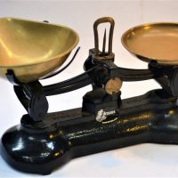 Vintage-Labrasco-postalkitchen-scales-with-pans-Sold-for-112-2019