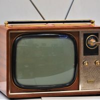 Vintage-c-1956-ASTOR-BW-Portable-TV-Brown-Wooden-Case-marked-Gainsborough-Trade-mark-to-back-in-Fantastic-original-Cond-Sold-for-106-2019
