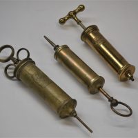 1_3-x-brass-piston-action-syringes-incl-Weiss-Patent-1850-Sold-for-174-2019