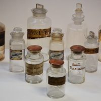 1_Group-lot-vintage-Pharmacy-Apothecary-jars-assorted-sizes-and-labels-inc-British-Drug-Houses-Ltd-etc-Sold-for-161-2019