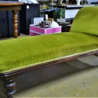 1_Victorian-cedar-framed-Day-bed-in-antique-green-velvet-upholstery-Sold-for-87-2019