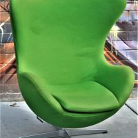 Original-Retro-MCM-ARNE-JACOBSEN-Egg-Chair-slightly-faded-Green-Cloth-Upholstery-aluminium-base-no-marks-sighted-Sold-for-174-2019