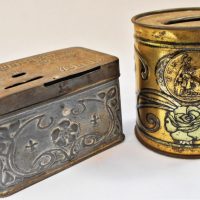 2-x-Vintage-c19001920s-Tin-Money-Banks-DAILY-MAIL-Savings-Bank-another-both-w-Raised-ART-NOUVEAU-Designs-Sold-for-56-2019