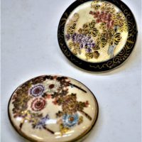 2-x-c1900-hand-painted-Satsuma-Brooches-Sold-for-37-2019
