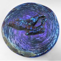 Australian-Art-Glass-Colin-Heeney-Iridescent-Disc-With-Raised-Whale-Motif-12cm-D-Sold-for-43-2019