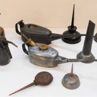 Small-box-lot-vintage-oil-tin-pourers-and-sewing-machine-oil-tins-inc-BRAIMES-WESCO-SINGER-etc-Sold-for-56-2019