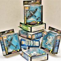 Group-Lot-MIB-Assembled-Scale-Easy-Model-WWII-AIRCRAFT-Series-172-Scale-Sold-for-43-2019