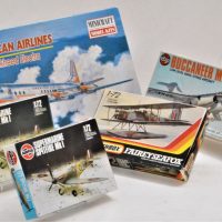 Group-Vintage-AIRCRAFT-Model-Kits-Boxed-Unmade-incl-Matchbox-Fairey-Seafox-172-Airfix-Buccaneer-MK1-Naval-Strike-Aircraft-172-etc-Sold-for-50-2019