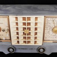 Vintage-1950s-STROMBERG-CARLSON-clock-radio-Sold-for-99-2019