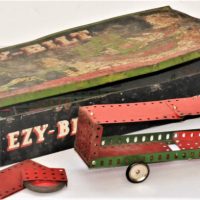 1950s-EZY-BILT-Metal-The-Master-Toy-No-7-Kit-in-original-Tin-Box-with-graphics-to-lid-Sold-for-56-2019
