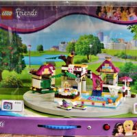Large-LEGO-FRIENDS-shop-display-featuring-tropical-hotel-scene-with-pool-waterslide-small-shop-changerooms-sets-41000-and-41008-Sold-for-112-2019