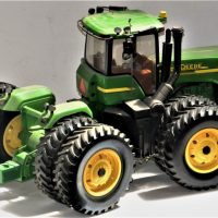 Massive-ERTL-JOHN-DEERE-9620-4wd-tractor-TOY-model-116-scale-RC-Approx-35cmh-x-60cmw-Sold-for-124-2019