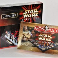 STAR-WARS-x-2-MIB-Episode-1-Chess-Set-and-Parker-Brothers-Monopoly-Sold-for-112-2019