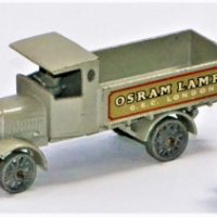 Small-lot-vintage-LESNEY-diecast-models-inc-4-Ton-Leyland-AEC-1916-1921-etc-Sold-for-68-2019