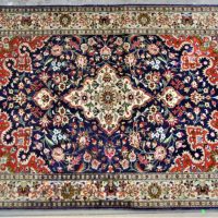 Silk-Persian-Rug-Traditional-style-fringed-150cm-L-102cm-W-Sold-for-124-2019