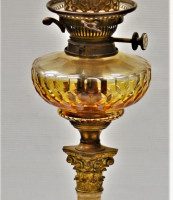 Victorian-HINKSS-No-2-Duplex-Twin-Burner-OIL-LAMP-Alabaster-and-Gilt-decoration-faceted-Amber-Glass-Central-section-72cm-H-Sold-for-149-2020