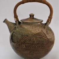 YARRABAH-Australian-pottery-tea-pot-Incised-tribal-decoration-Brown-green-glaze-Approx-19cmh-Signed-to-base-Sold-for-149-2020