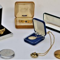 Group-lot-Vintage-Ladies-Jewellery-Accessories-Sterling-silver-Commemorative-Elizabeth-R-Pendant-chain-silver-Bracelet-Compacts-Watches-inc-Sold-for-35-2019