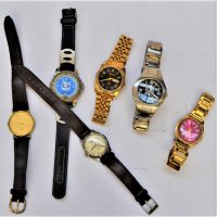 Group-lot-Vintage-Modern-Mens-Watches-Seiko-Citizen-193040s-Later-brand-etc-Sold-for-37-2019