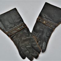 Pair-Vintage-Leather-PILOTS-GLOVES-Adjustable-great-cond-Sold-for-37-2020