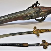 Group-lot-70s-novelty-weapons-inc-replica-blunderbuss-etc-Sold-for-37-2020