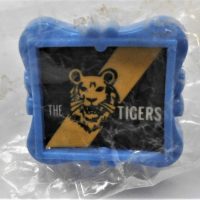Vintage-Cereal-Toy-Mint-in-original-package-RICHMOND-football-club-ring-Sold-for-75-2020