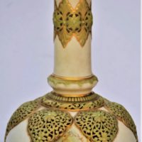 c1900-GRAINGER-Wood-Worcester-VASE-Cream-with-Olive-contrast-Raised-Pierced-detail-hand-painted-Finches-on-a-branch-with-Gilt-detail-dam-Sold-for-50-2020
