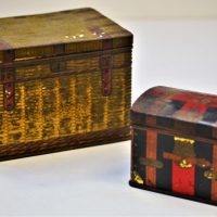 2-x-vintage-sweets-tins-1-x-embossed-cane-travelling-trunk-1-x-sea-chest-Sold-for-31-2019