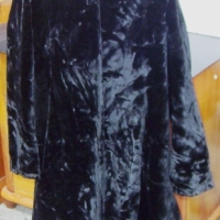 1930's Ladies black velvet COAT with Wallaby fur collar - Sold for $134 - 2014