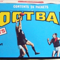 1969 SCANLENS Stand up FOOTBALL card BOX - good cond - Sold for $232 - 2008
