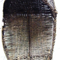 PNG SEPIK Woven CANE MASK with Wooden Nose Piece, L86cm - Sold for $61 - 2008