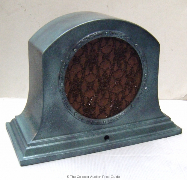 Vintage Green Cast Iron two sided RADIO SPEAKER 38cm L - Sold for $61