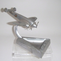 Vintage RAF LOCKHEED HUDSON CHROME MODEL mounted on Chrome Ashtray - Sold for $232 - 2009