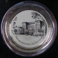 Box framed Sterling silver The MELBOURNE CRICKET CLUB plate - 1979 - Ltd Edit of 669 - Franklin Mint - with coa etc - Sold for $122 - 2009