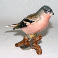Beswick Bird - CHAFFINCH - mod 991B - 7cm H - Sold for $73 - 2009