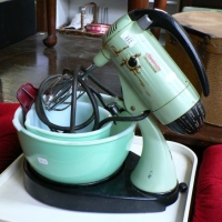 Retro Green Sunbeam Mixmaster with Green Mixing Bowls - Sold for $134 - 2009