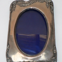 Pretty Sterling SILVER picture frame Hallmark CHESTER 1905 - Sold for $61 - 2009