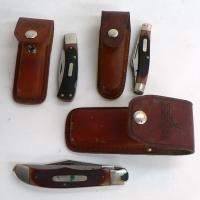 3 x vintage SCHRADE 'Old Timer' pocket KNIVES - 1 x large & 2 x smaller - all in leather CASES - Sold for $85 - 2014