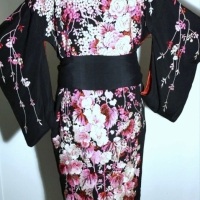 Vintage black Kimono heavily embroidered with cherry blossom, lined with red, weight nearly 15 kg (Syme) - Sold for $586 - 2014